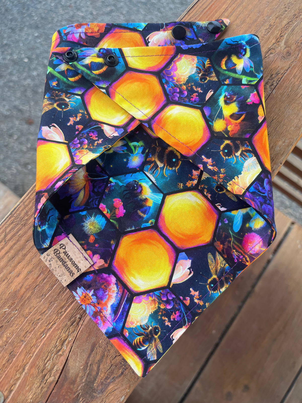 Vibrant honeycomb