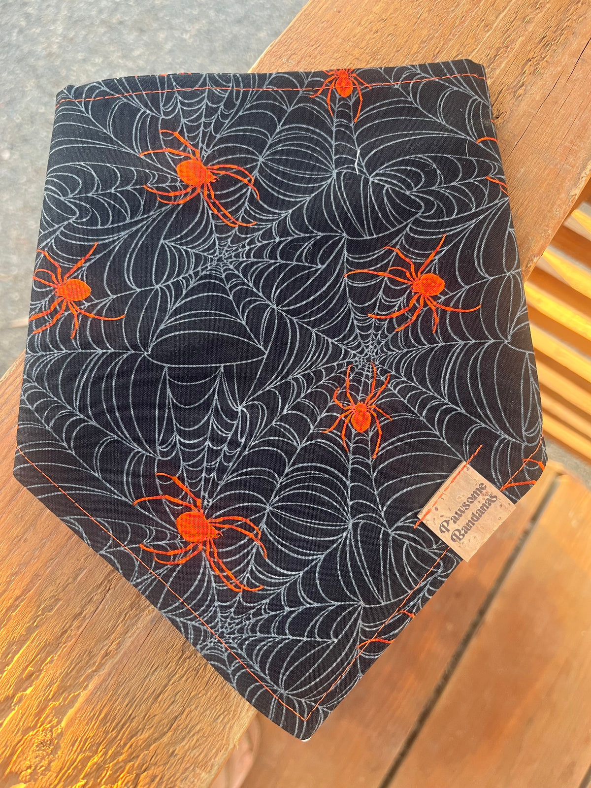 Orange spiders 🕷️
