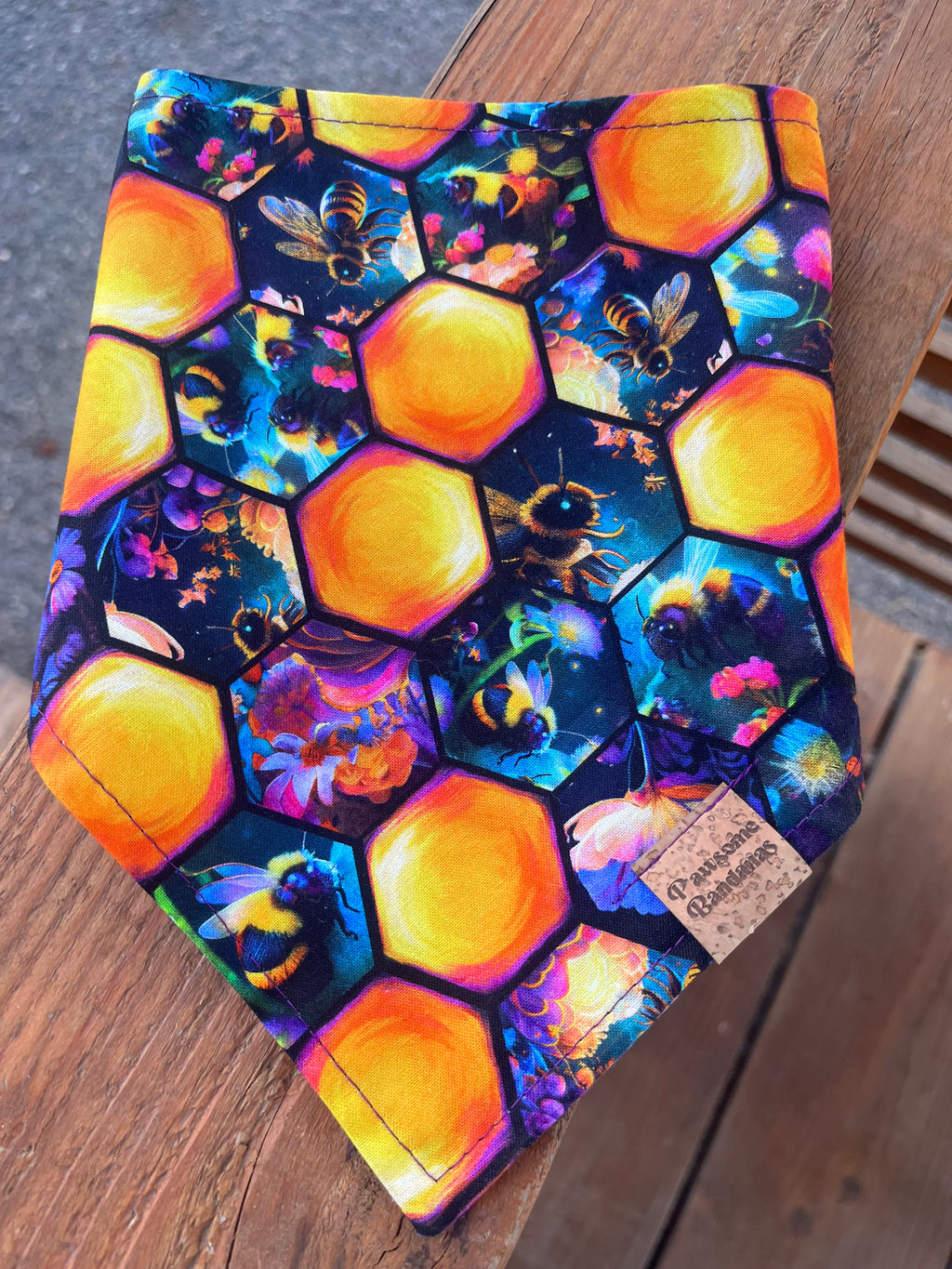 Vibrant honeycomb